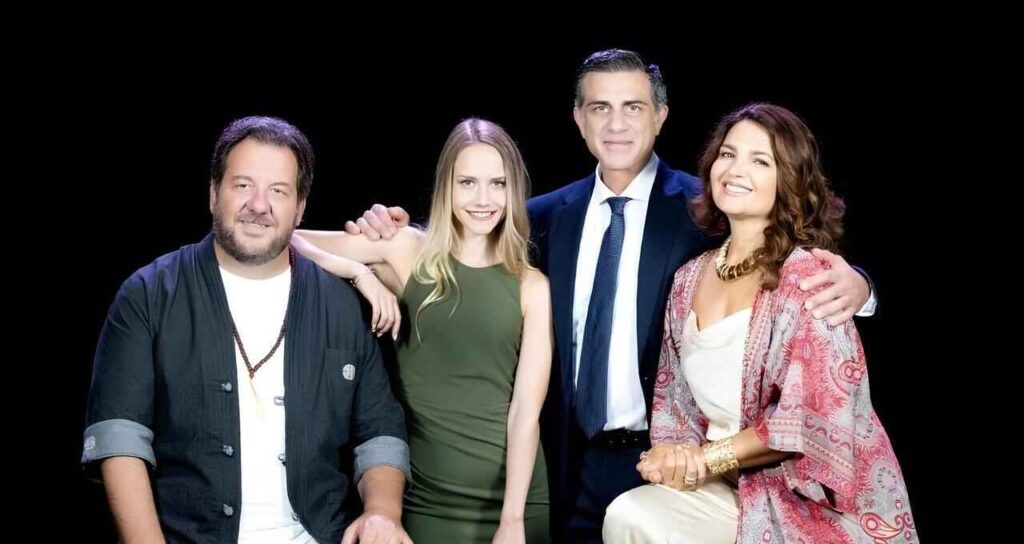 Quattro del Golden Tosca D'Aquino Cena con Sorpresa