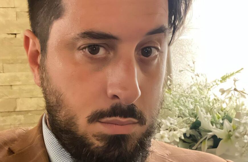 Giuseppe Stancampiano K-Pop is Coming