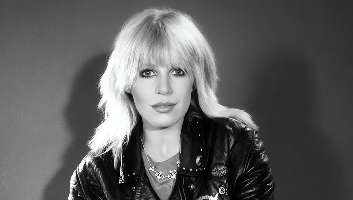 MARIANNE-FAITHFULL cover