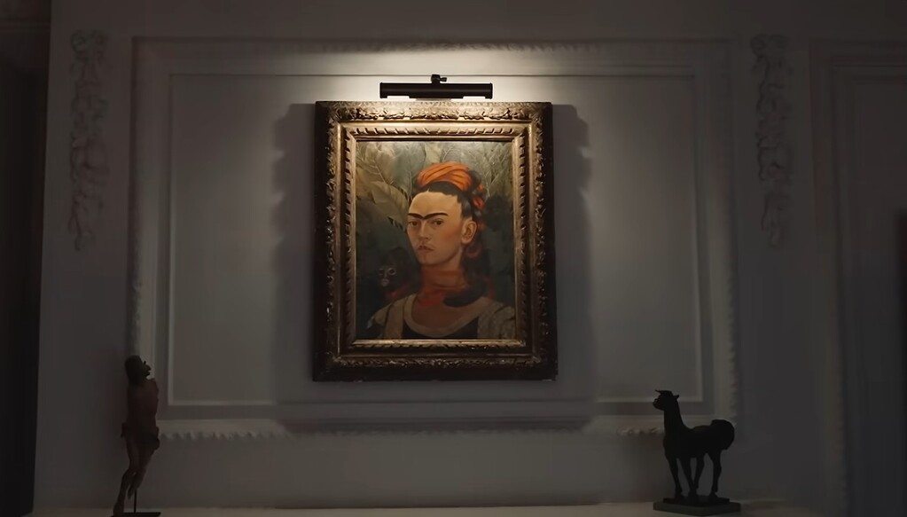 Madonna casa e oggetti personali