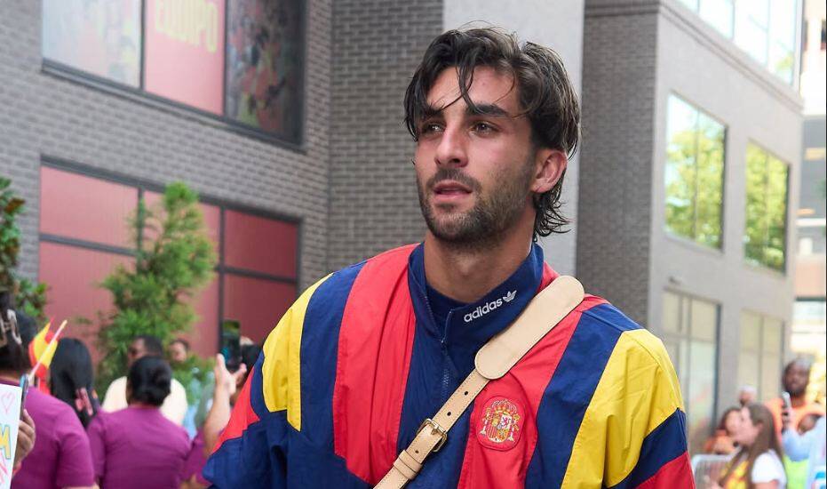 Ferran Torres Rottura Con Martina Hunter E Passaggio Al PSG BACKdigit Ferran Torres Rottura Con Martina Hunter E Passaggio Al PSG BACKdigit