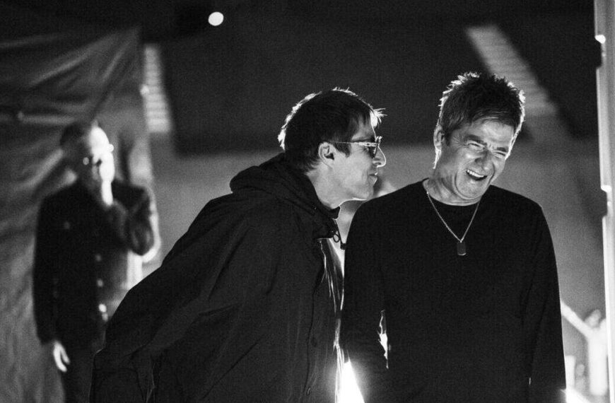 Documentario Oasis