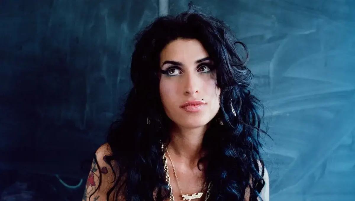 Amy Winehouse Back To Black