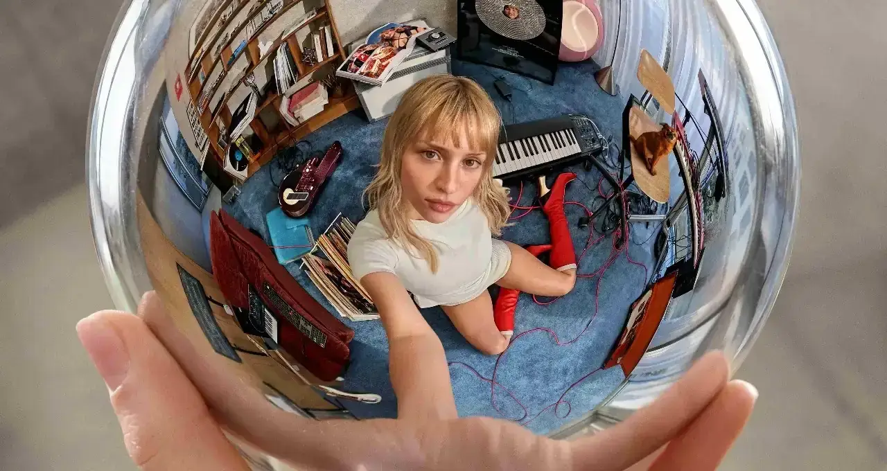 Angèle, “INSTINCT” è il nuovo album: tracklist, singolo “Une Seule Vie” e tutte le novità