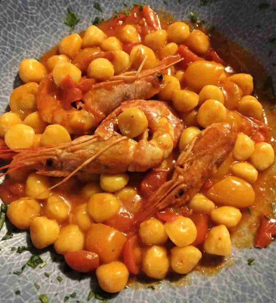 gnocchi gamberoni pomodori pachino