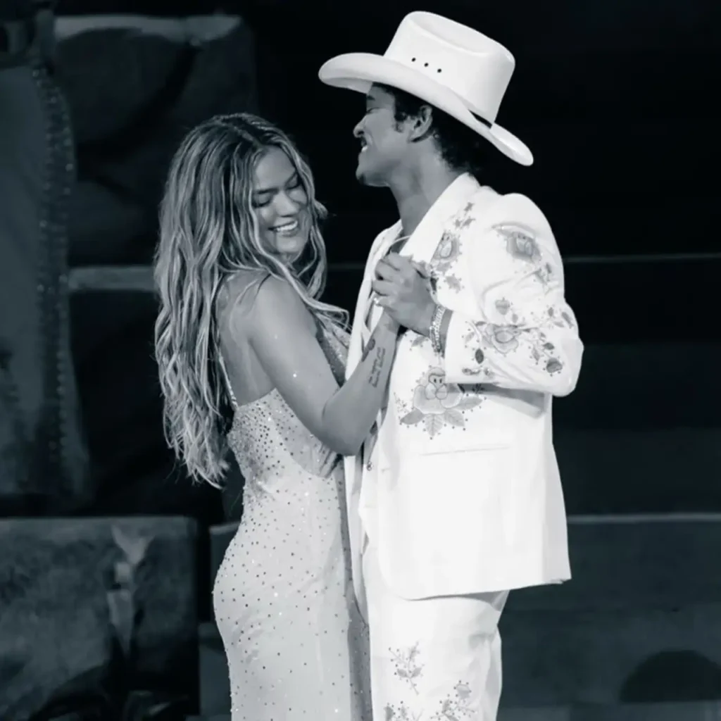 Karol G Bruno Mars