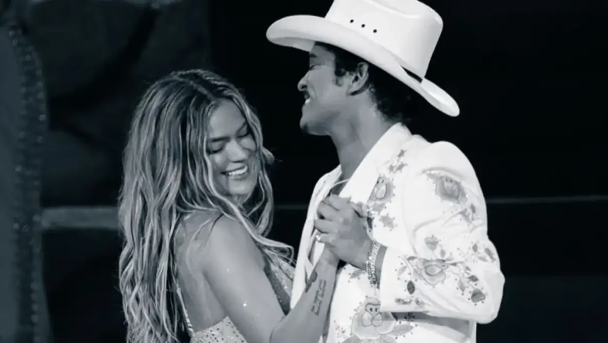 Karol G Bruno Mars