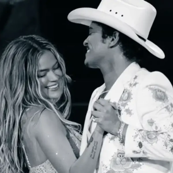 Karol G Bruno Mars