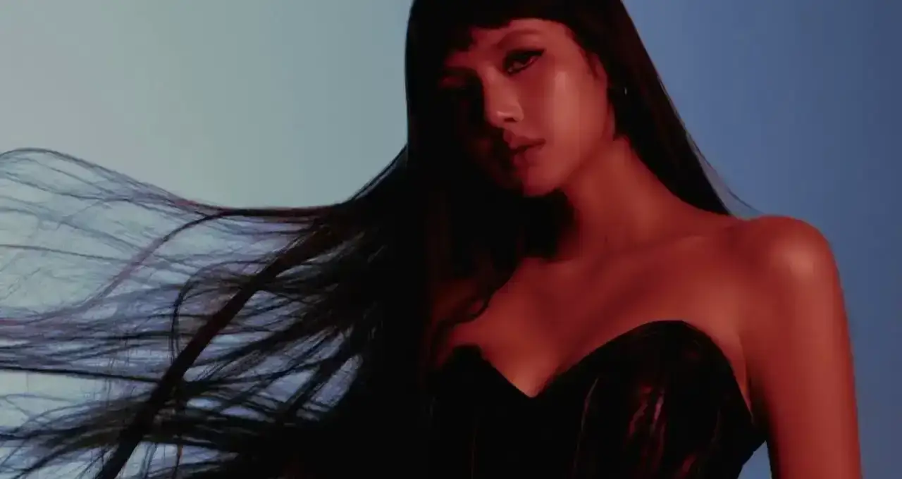 LISA Press Play