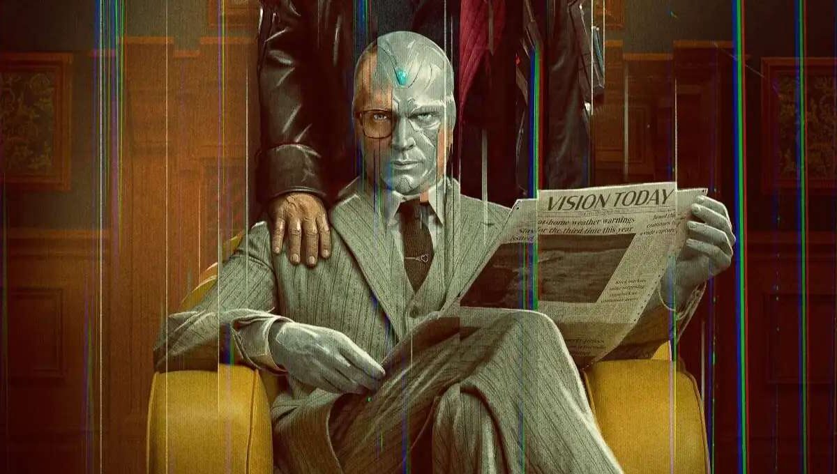 Vision siede su una poltrona gialla leggendo il giornale Vision Today in un'immagine con effetto glitch per Marvel