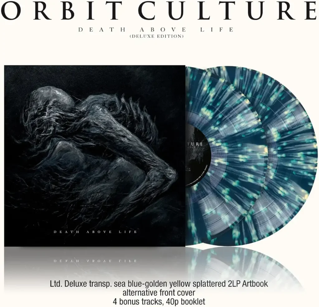Copertina scura degli Orbit Culture con figura spettrale abbracciata su sfondo nero e due vinili splatter blu-verde della