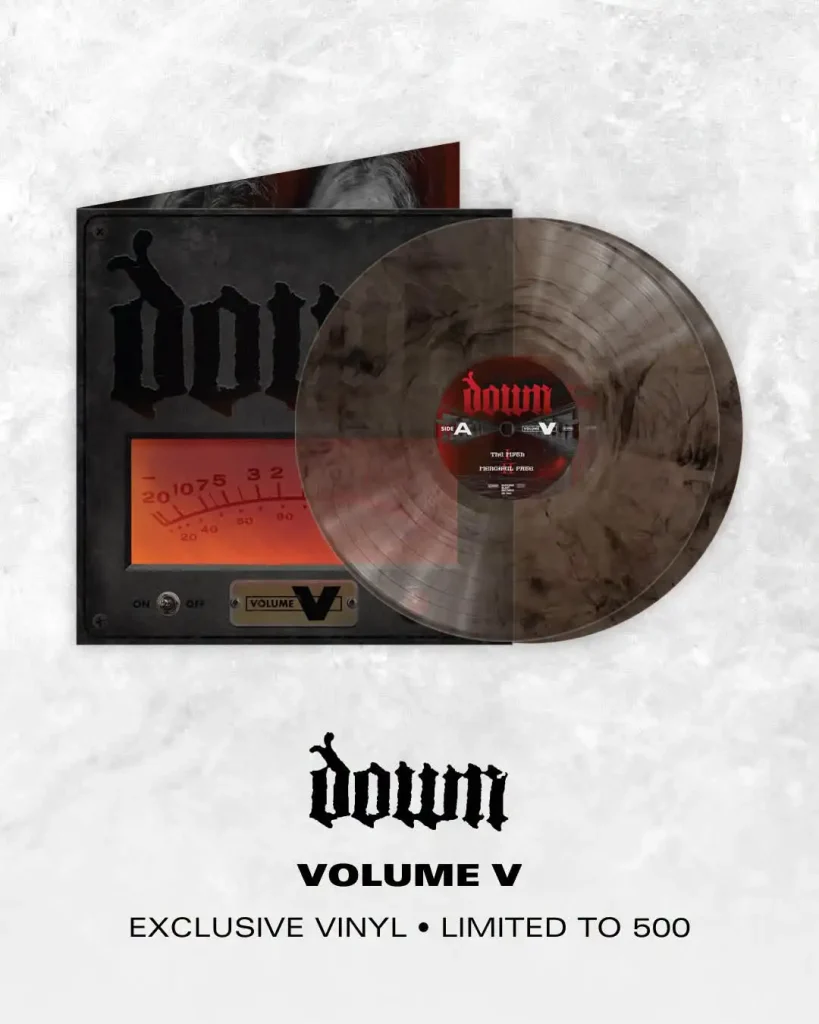 Copertina e vinile marmorizzato dell'album Down Volume V, edizione limitata a 500 copie con grafica in stile amplificatore