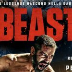 Locandina del film Beast con Russell Crowe che urla ferito in una gabbia da MMA, con il titolo in rosso su sfondo scuro