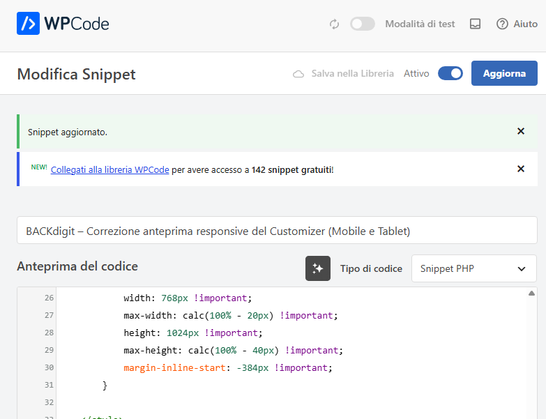 Interfaccia del plugin WPCode che mostra il codice CSS per correggere l'anteprima mobile e tablet del Customizer WordPress