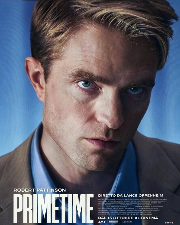 Primo piano di Robert Pattinson nel poster del film Primetime, che ha incassato 19 milioni, diretto da Lance Oppenheim